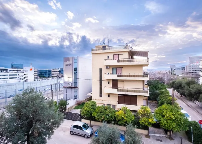 Smartstay Marousi Home With Parking